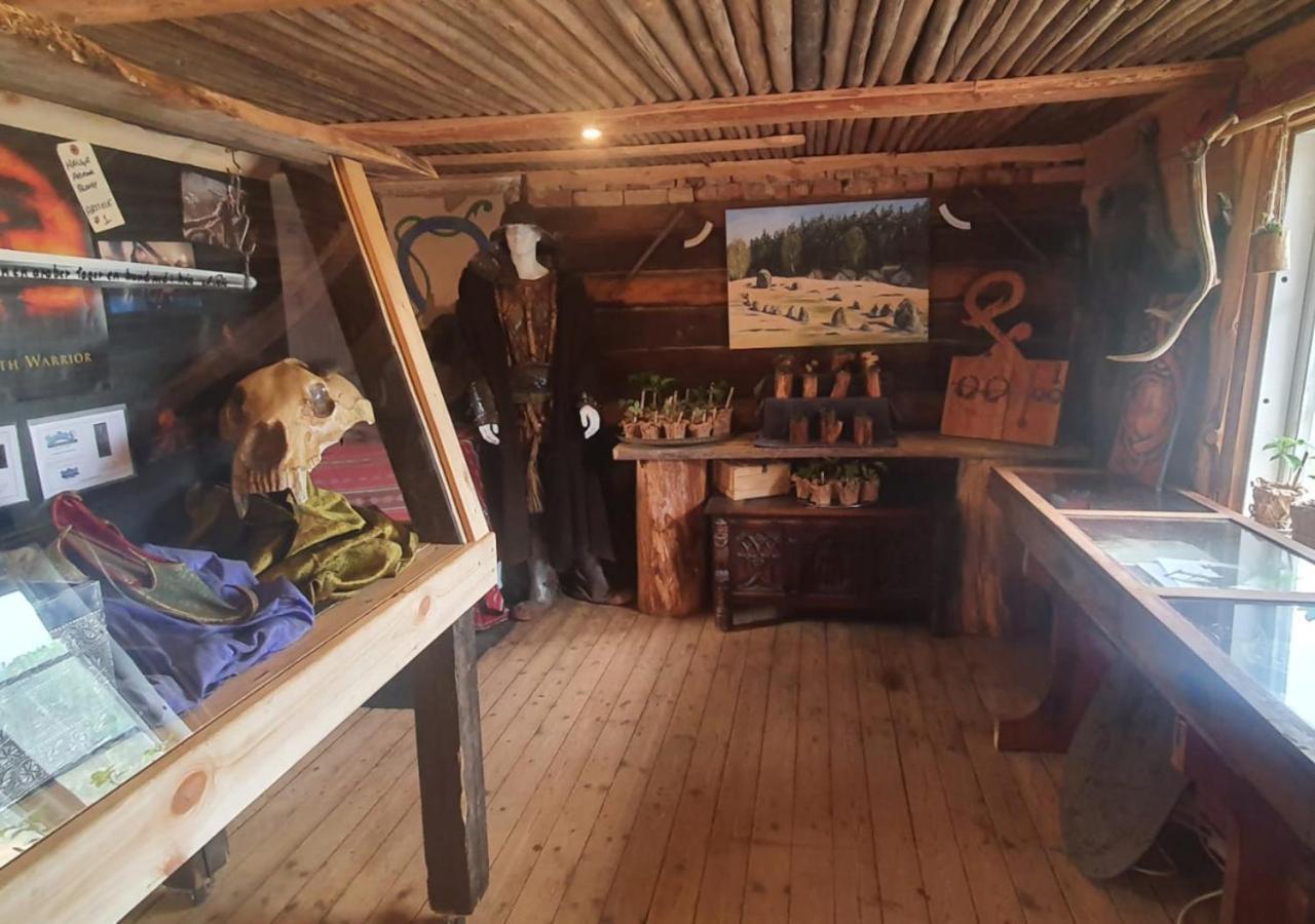 Bed and Breakfast Vittfarnas Hird Vikingaby Sosdala Exterior foto